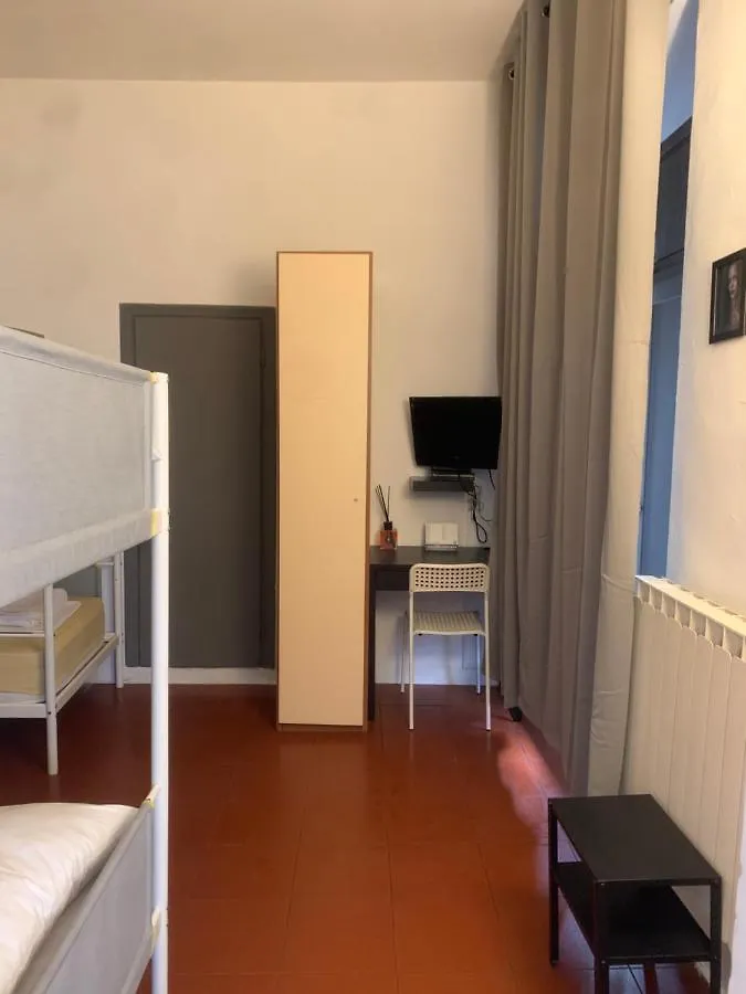 Hostel Short Stop Room Florence